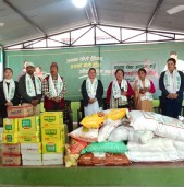 नेपालगञ्ज-१० द्वारा मानव सेवा आश्रमलाई ५१ हजारको खाद्यान्न सहयोग 